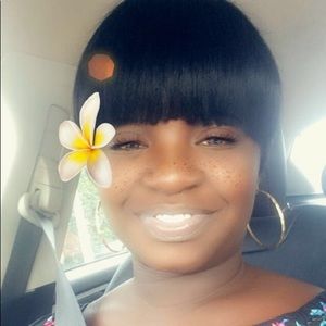 Meet your Posher, Markia